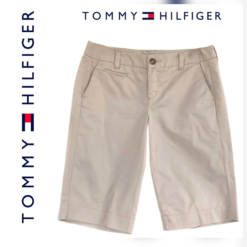 Tommy Hilfiger Women's Size 4 Tan Khaki Bermuda Shorts